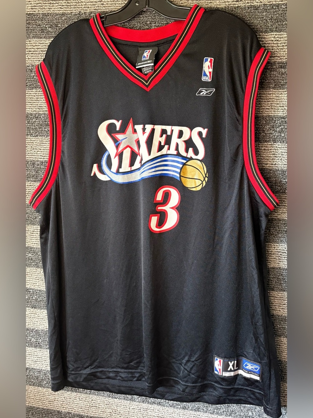 Vintage Y2K Reebok Allen Iverson Philadelphia Sixers NBA Basketball Jersey XL